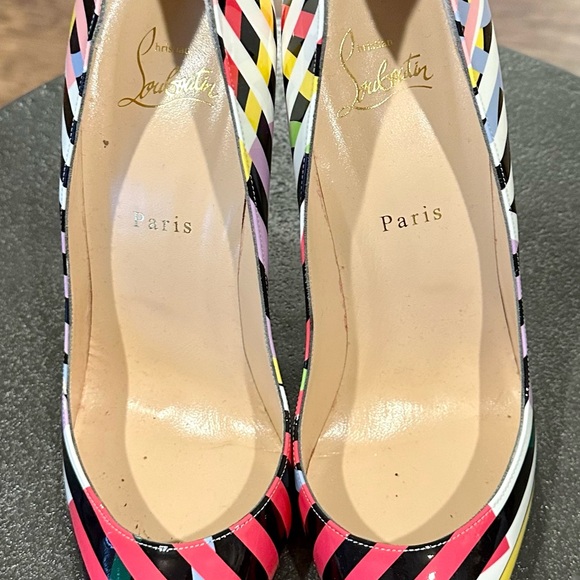 Christian Louboutin Pigalle Follies Patent Leather Heel. Size 41 - Picture 3 of 4